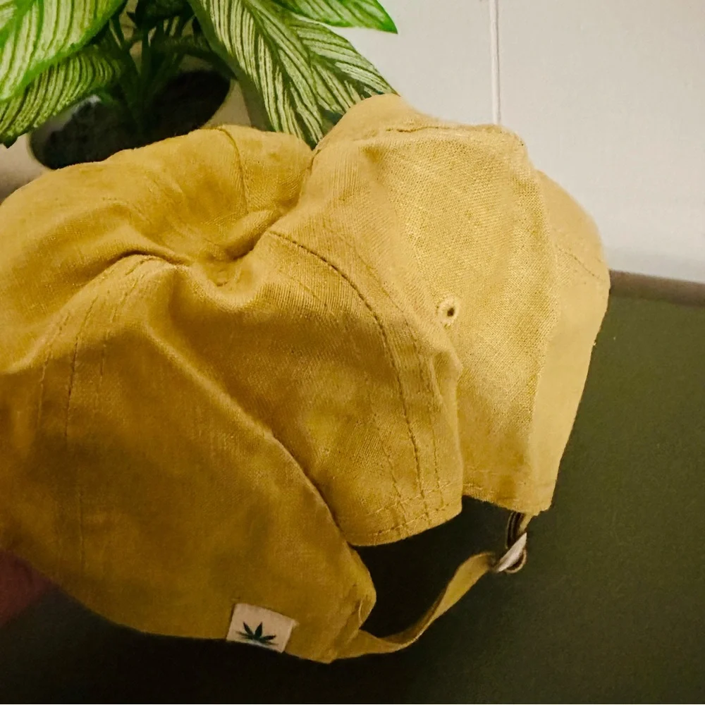 NWOT New Cotton On Yellow Casual Baseball Cap